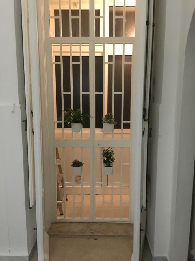 Maison Flores Барі Екстер'єр фото